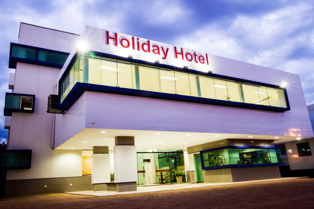 Holiday Hotel Picos Bagian luar foto